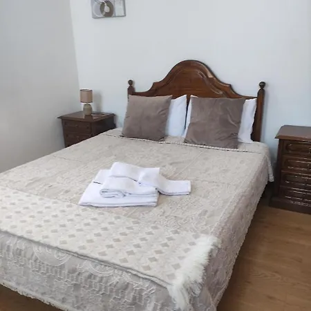 Casa Cardeal Saraiva Гостевой дом Понте-де-Лима