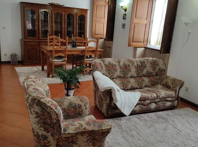 Guest house Casa Cardeal Saraiva 3*
